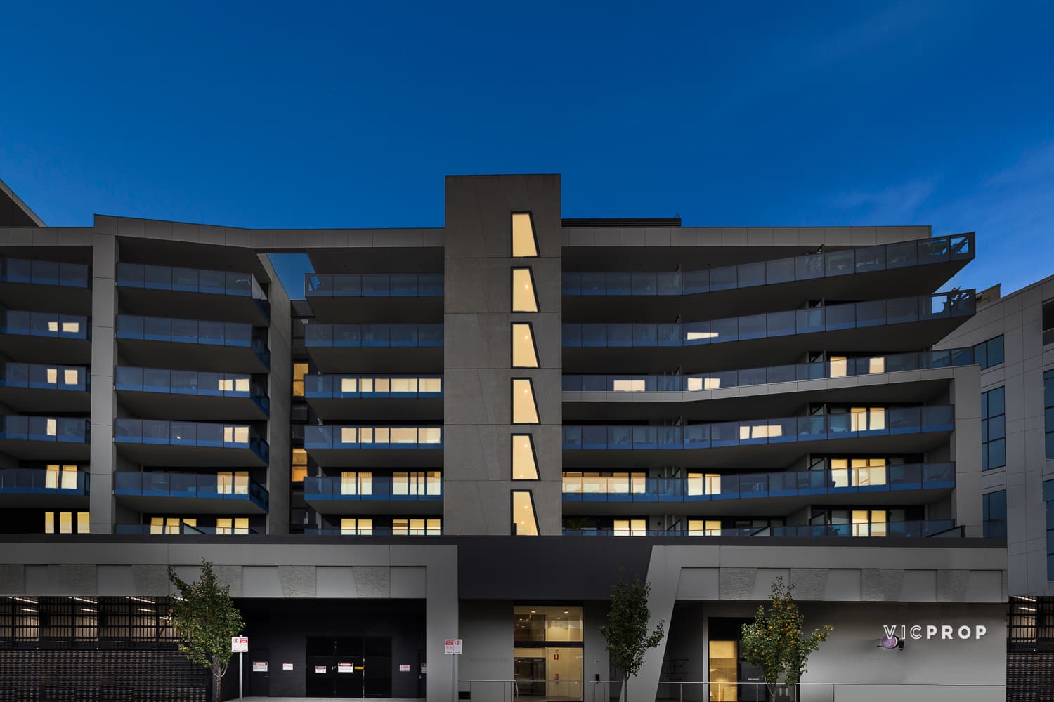 102/8 Railway Street, Cheltenham