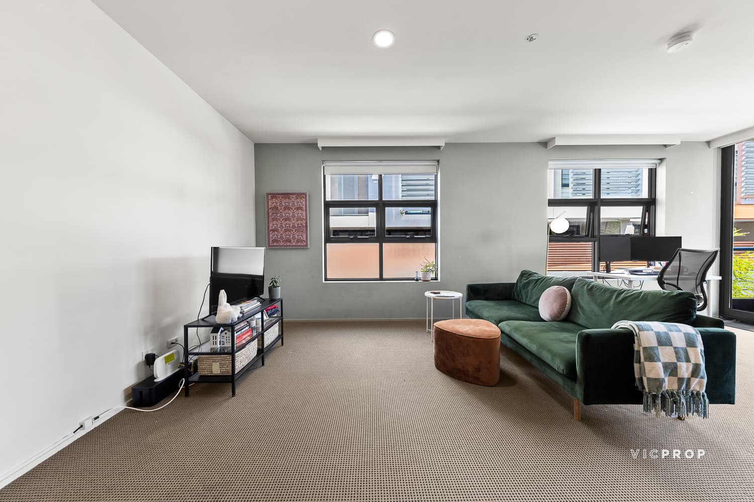 114/1 Derby Street, Kew