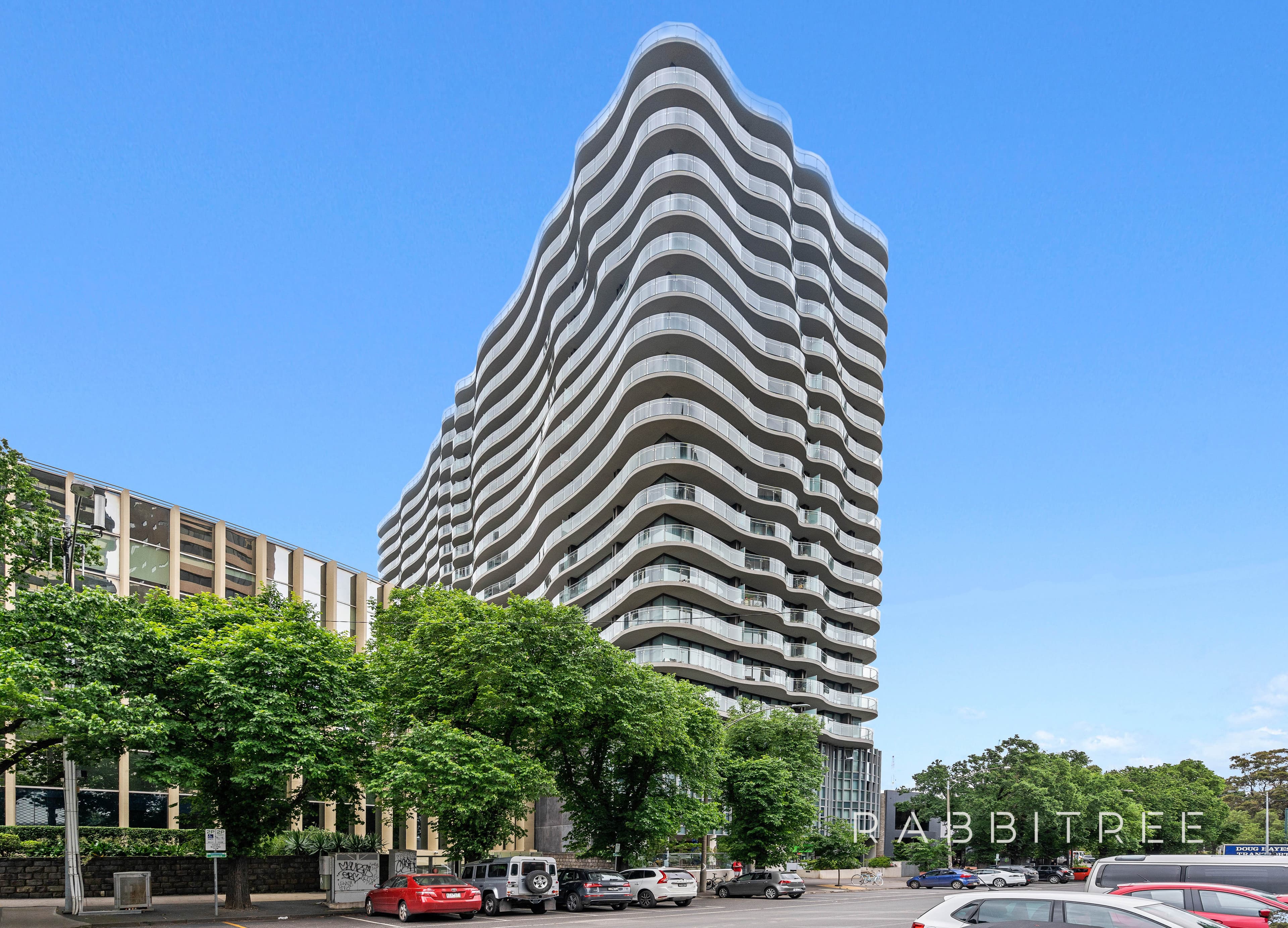 Luxurious Living by CBD & Albert Park Lake