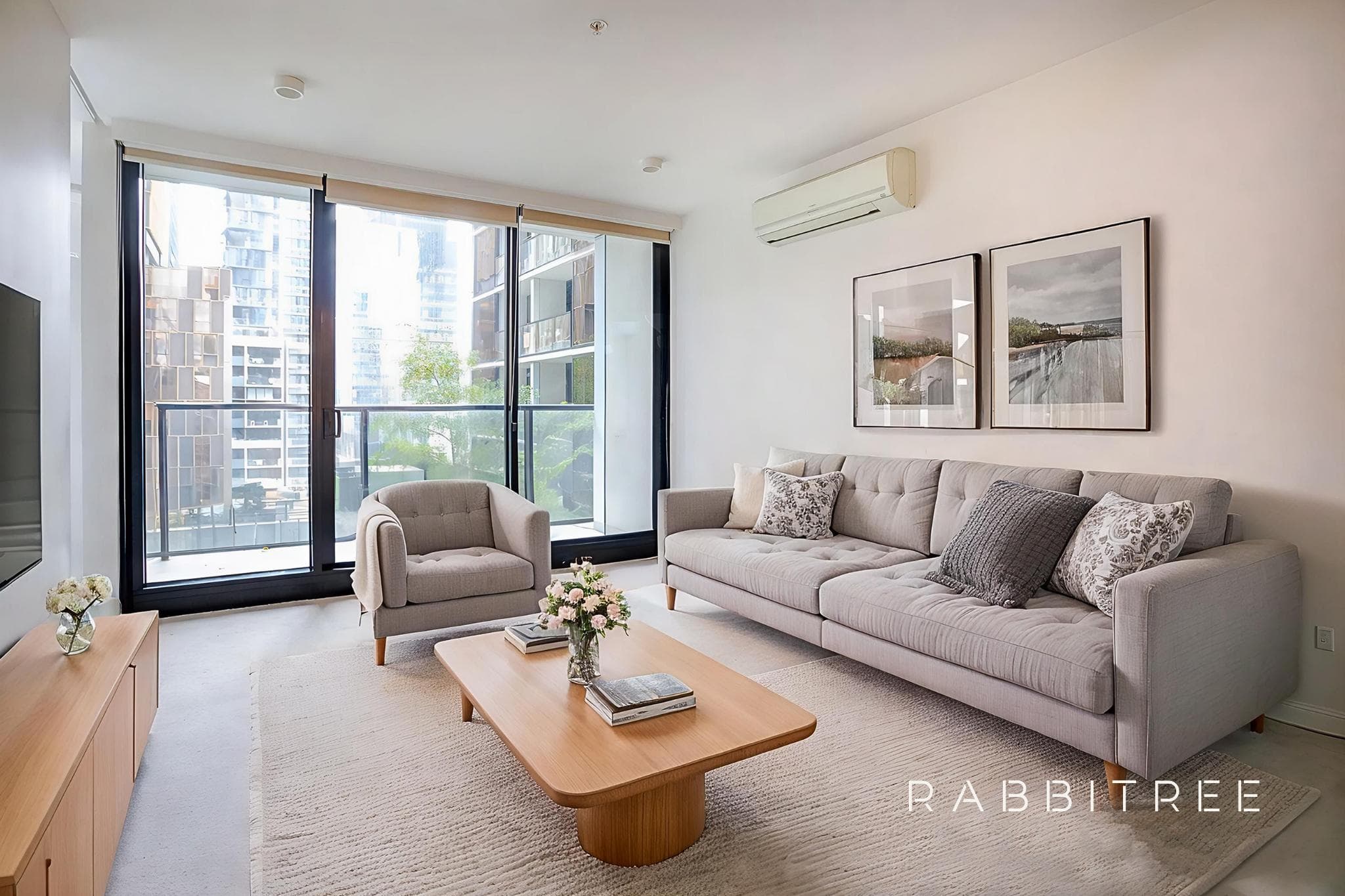 602/33 Mackenzie Street, Melbourne
