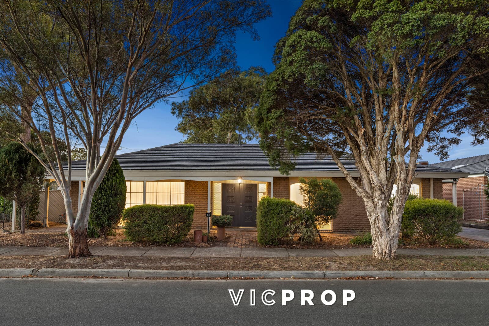31 Highview Grove, Burwood East