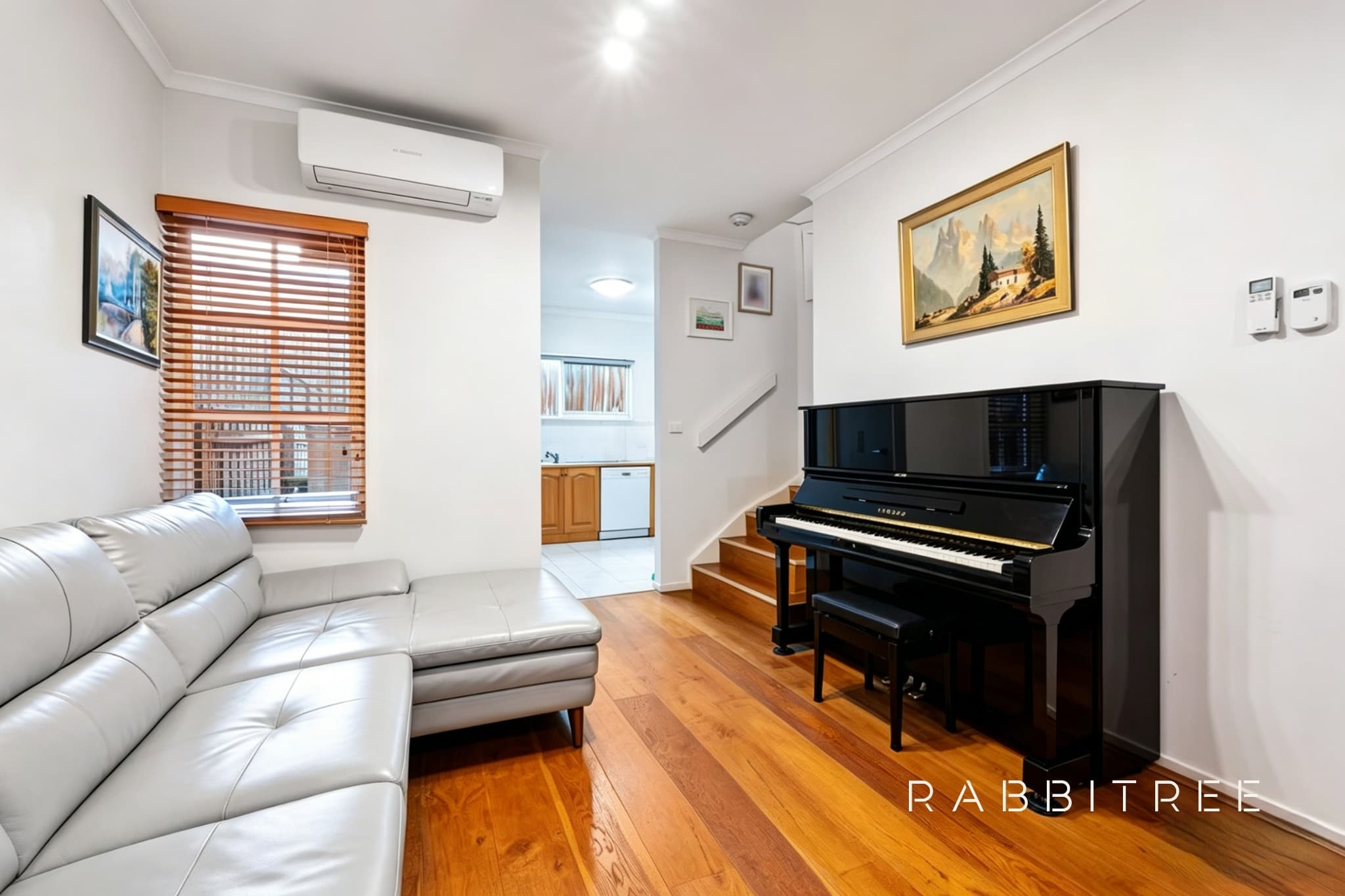 3/207 Reynolds Road, Doncaster East