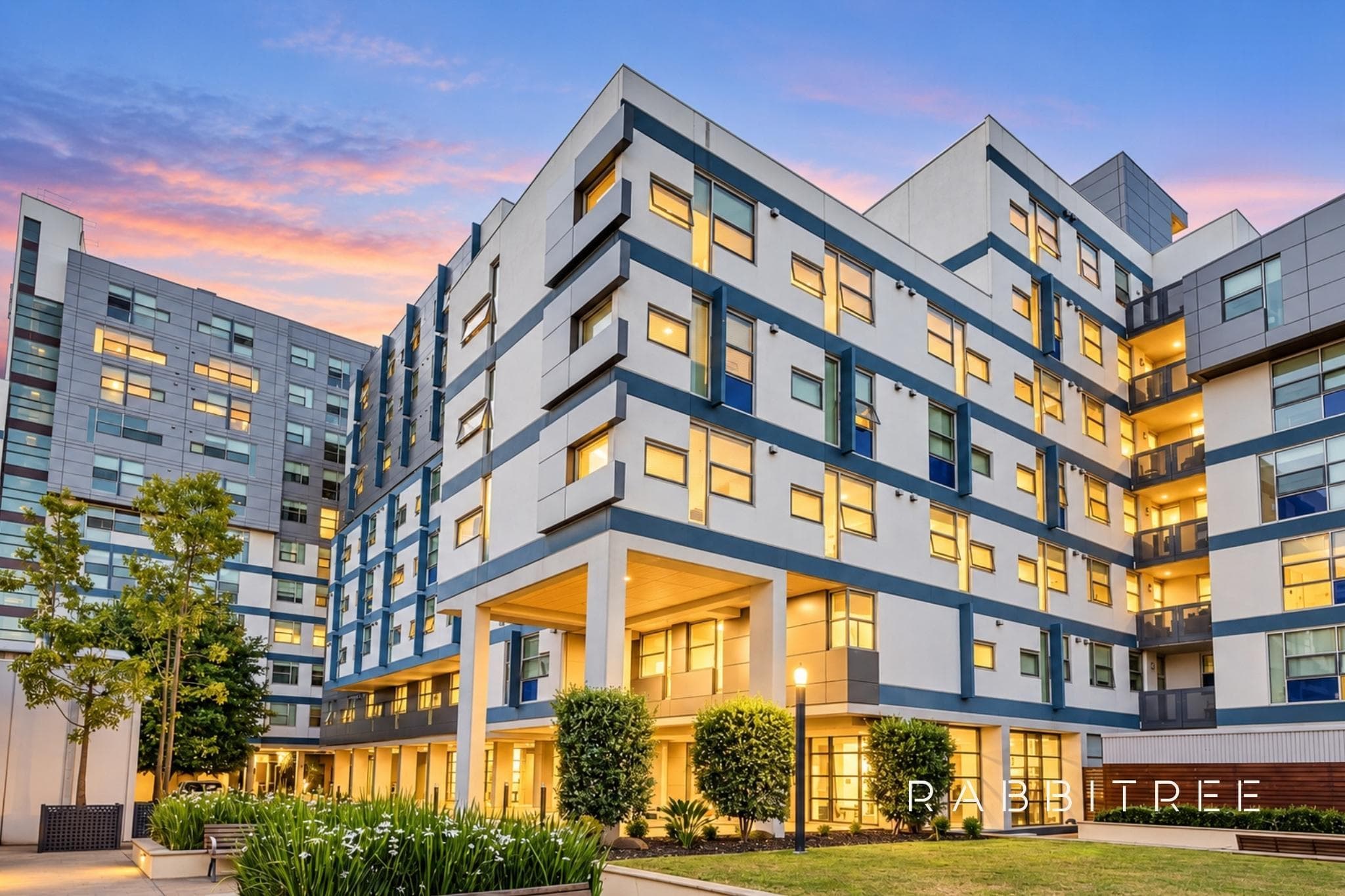 235/800 Swanston Street, Carlton