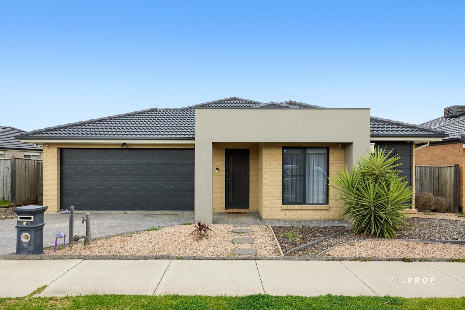 16 Stockwell Street, Wyndham Vale